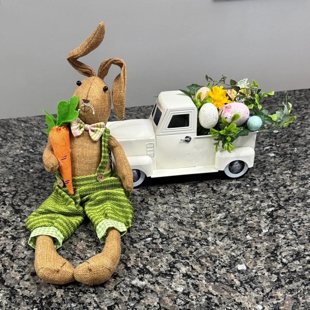 Easter Bunny and White Truck Home Accent EUC